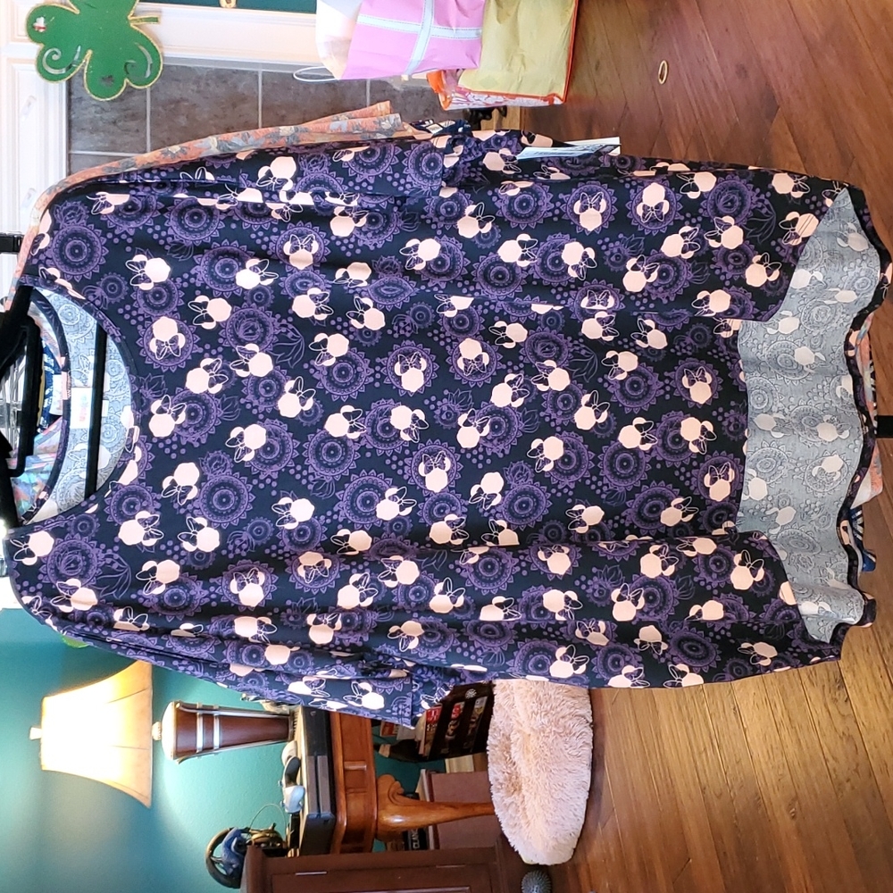 LuLaRoe 3XL Irma Top Disney Minnie- NWT
